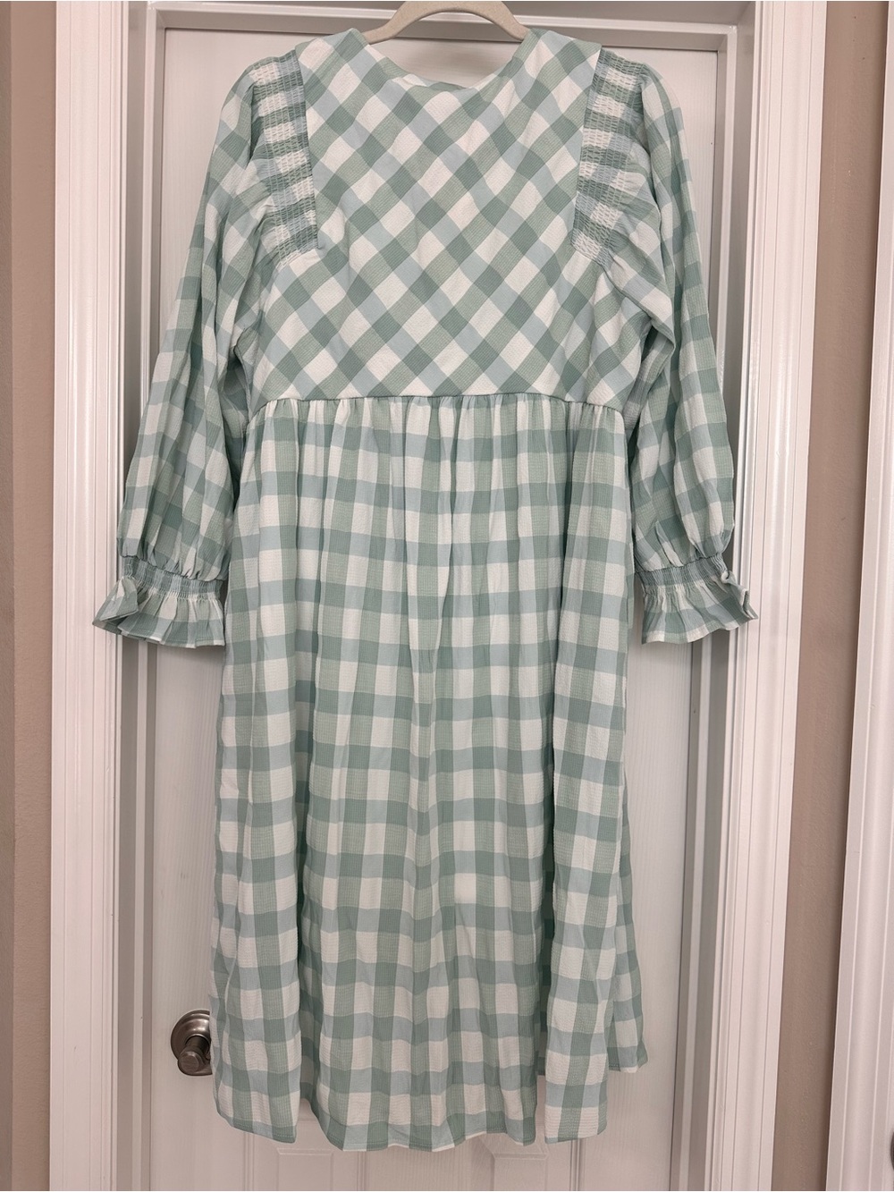 Entro Mint Gingham Midi Dress with Puff Sleeves - Picture 3 of 5